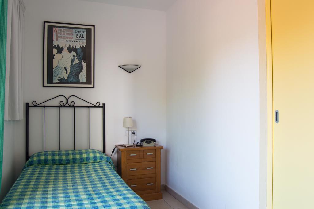Hostal Rosales エス・プホルス 部屋 写真
